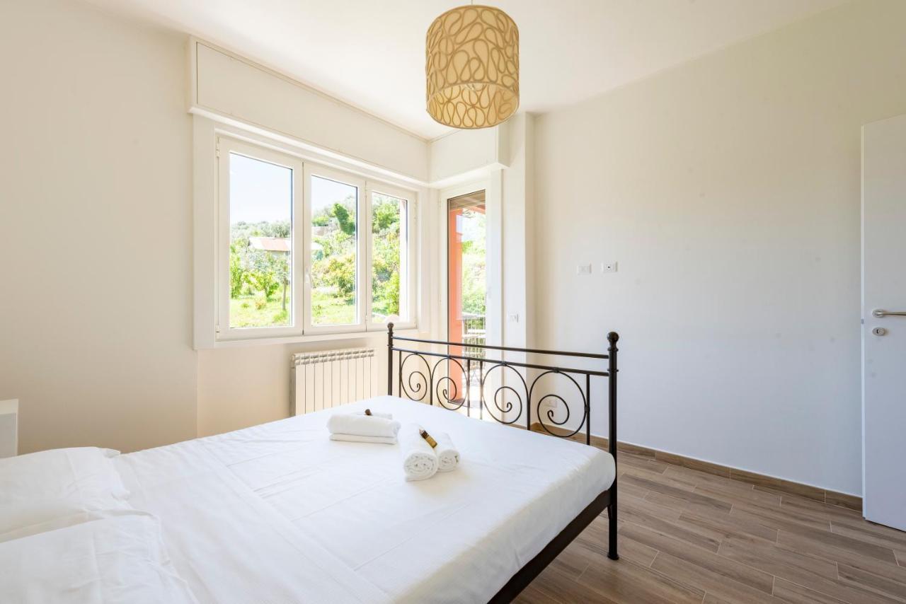 Joivy Lele Apartment With Swimming Pool Rapallo Exterior photo